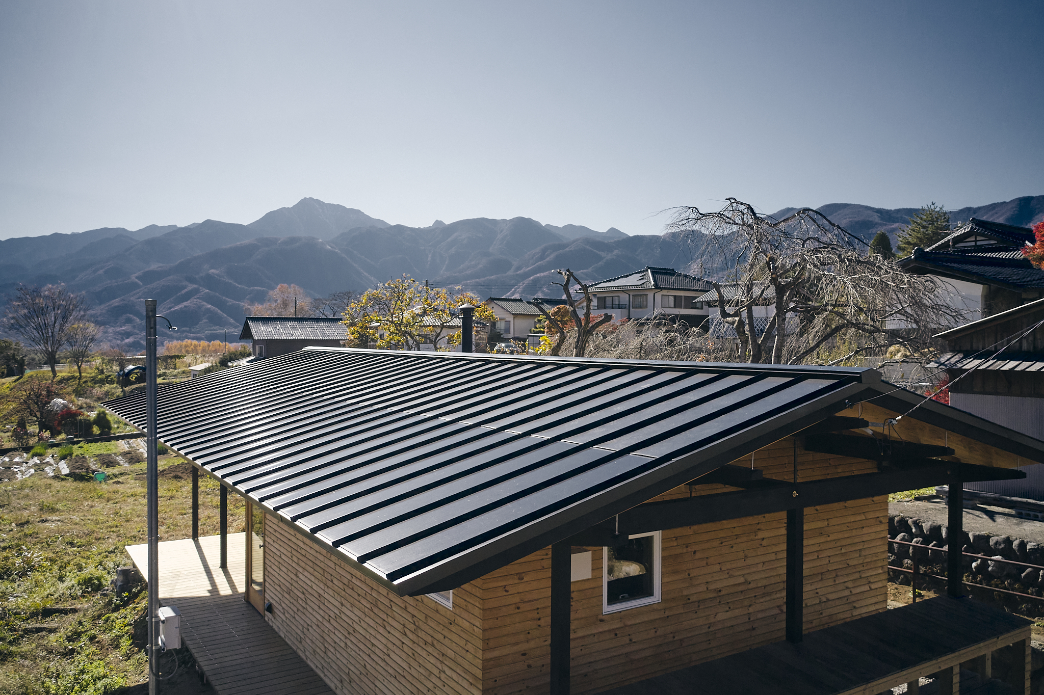 屋根にしか見えないソーラーパネル」Roof–1実物見学会＆個別説明会を